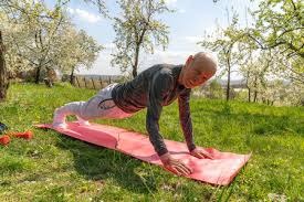 韩淼雨第十二届全国残疾人运动会举重赛场夺双金